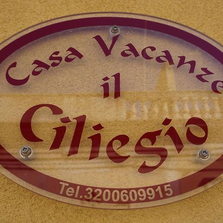 Casa Vacanza Il Ciliegio Noto Eksteriør bilde