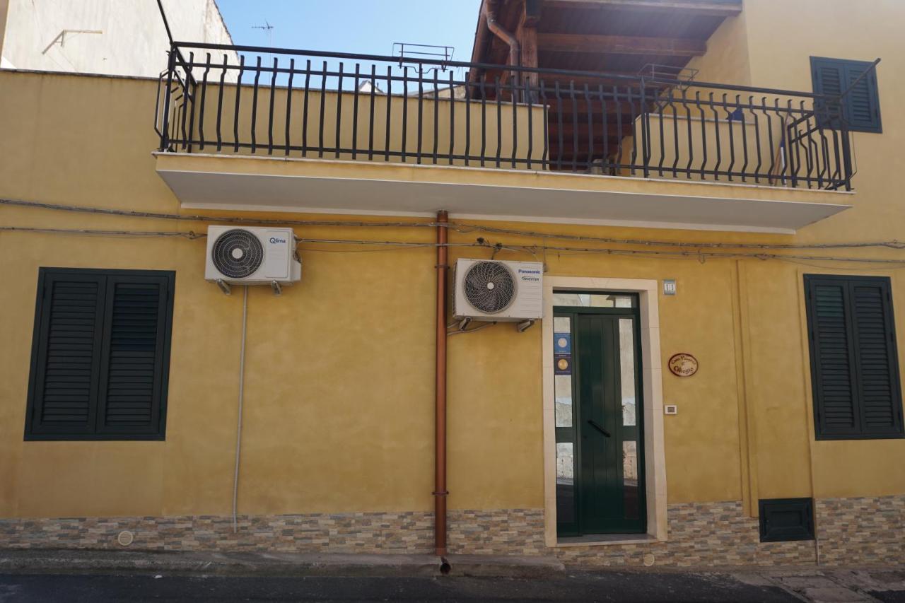 Casa Vacanza Il Ciliegio Noto Eksteriør bilde